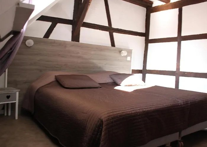 Les Violettes Apartment